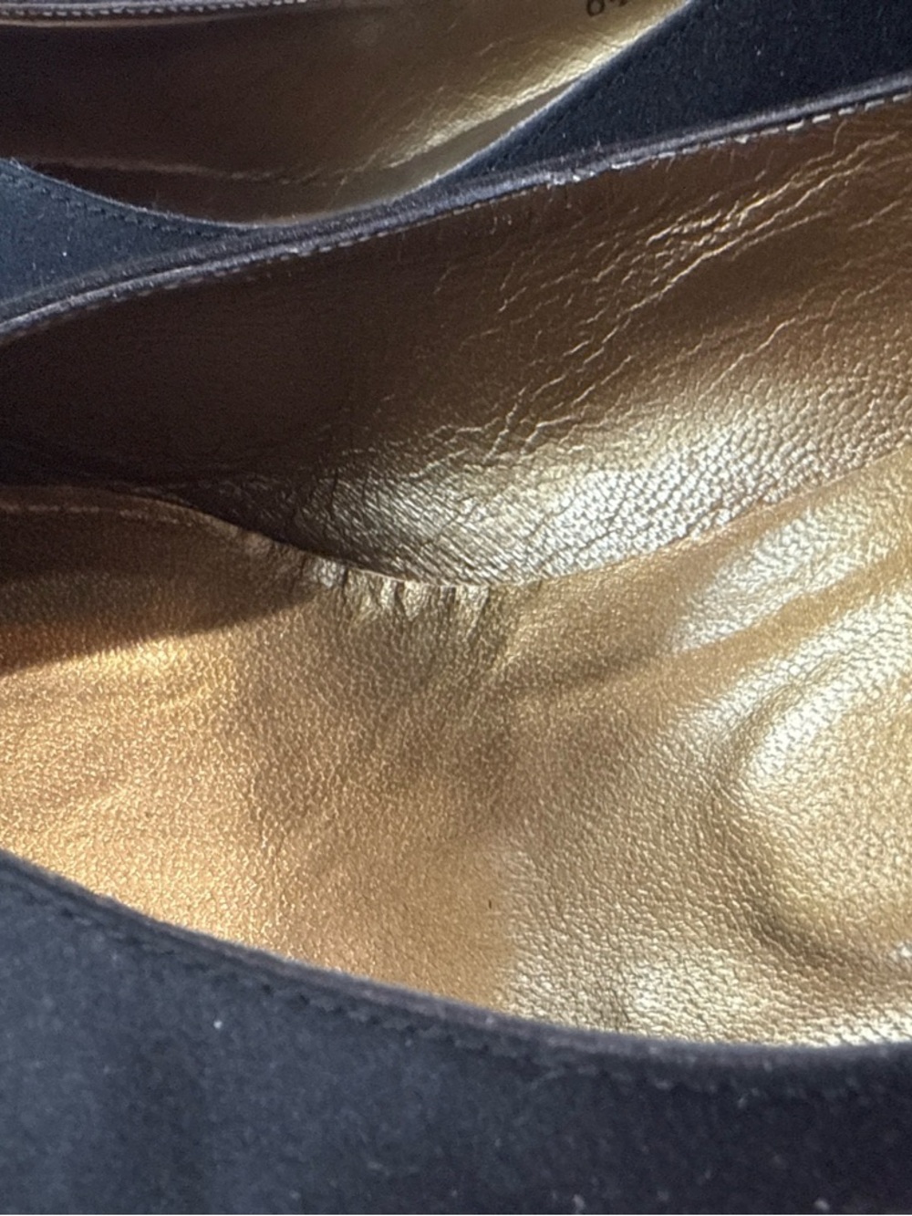 Yves Saint Laurent Black Pointed Toe Pumps 9.5 - Picture 5 of 14